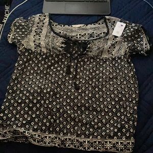 American Eagle Outfitters Black and White blouse